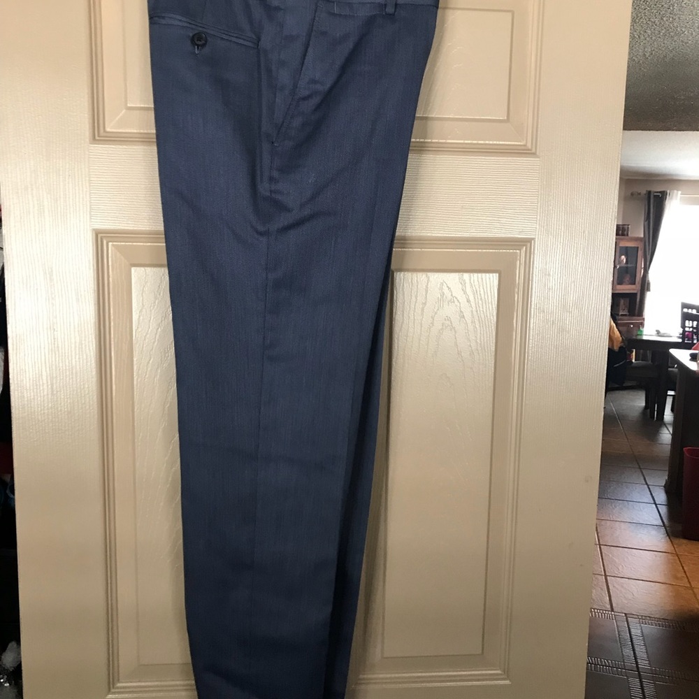 JFerrar Suit - Picture 4 of 5